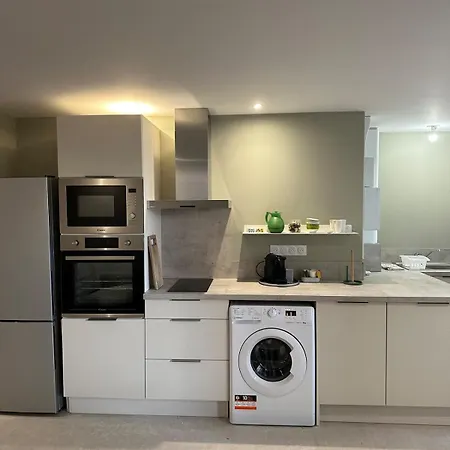 Daire Grand Refait A Neuf Millau