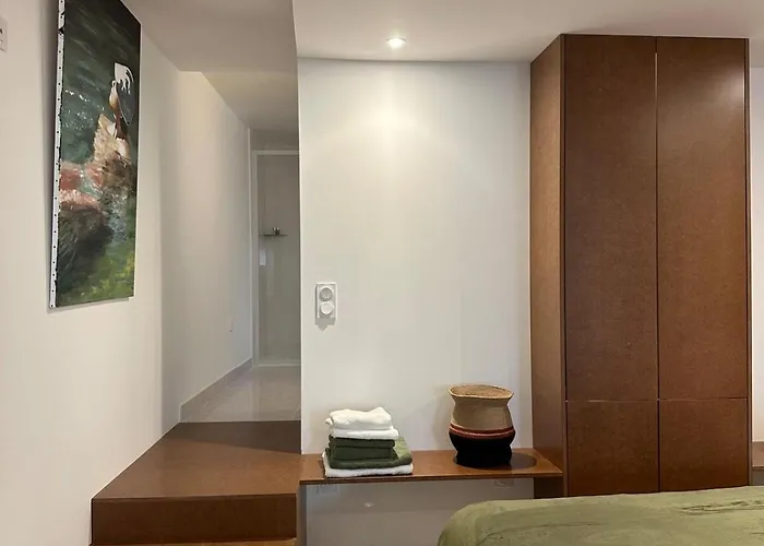 Grand Refait A Neuf * Millau